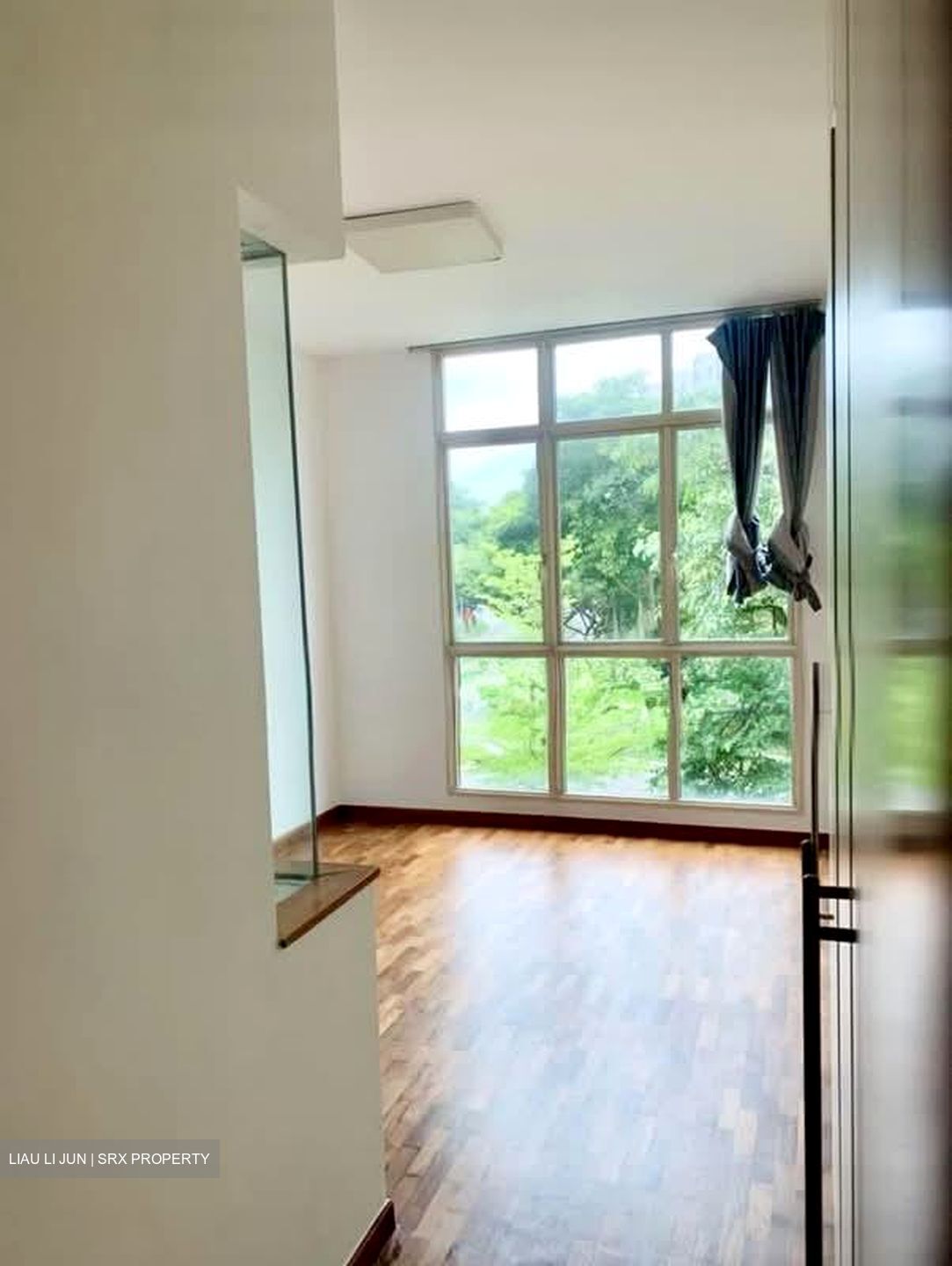 Lilydale (D27), Condominium #566703351